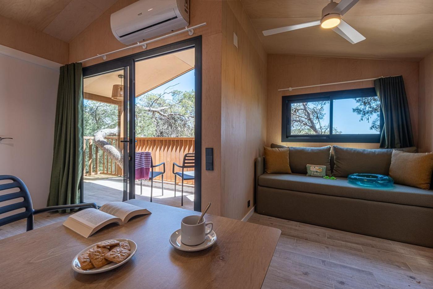 Camping Estival Torre De La Mora ตามาริต ภายนอก รูปภาพ