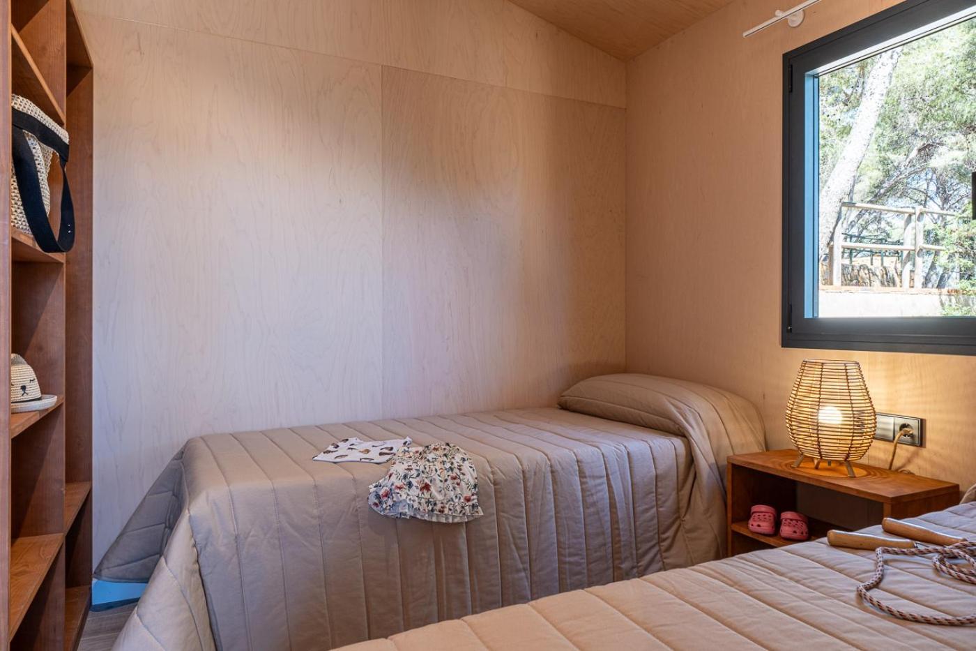 Camping Estival Torre De La Mora ตามาริต ภายนอก รูปภาพ