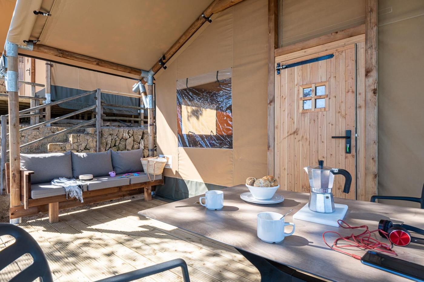 Camping Estival Torre De La Mora ตามาริต ภายนอก รูปภาพ