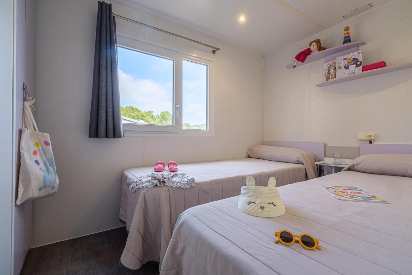 Camping Estival Torre De La Mora ตามาริต ห้อง รูปภาพ