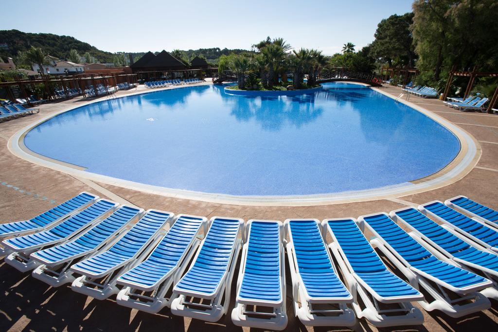 Camping Estival Torre De La Mora ตามาริต ภายนอก รูปภาพ